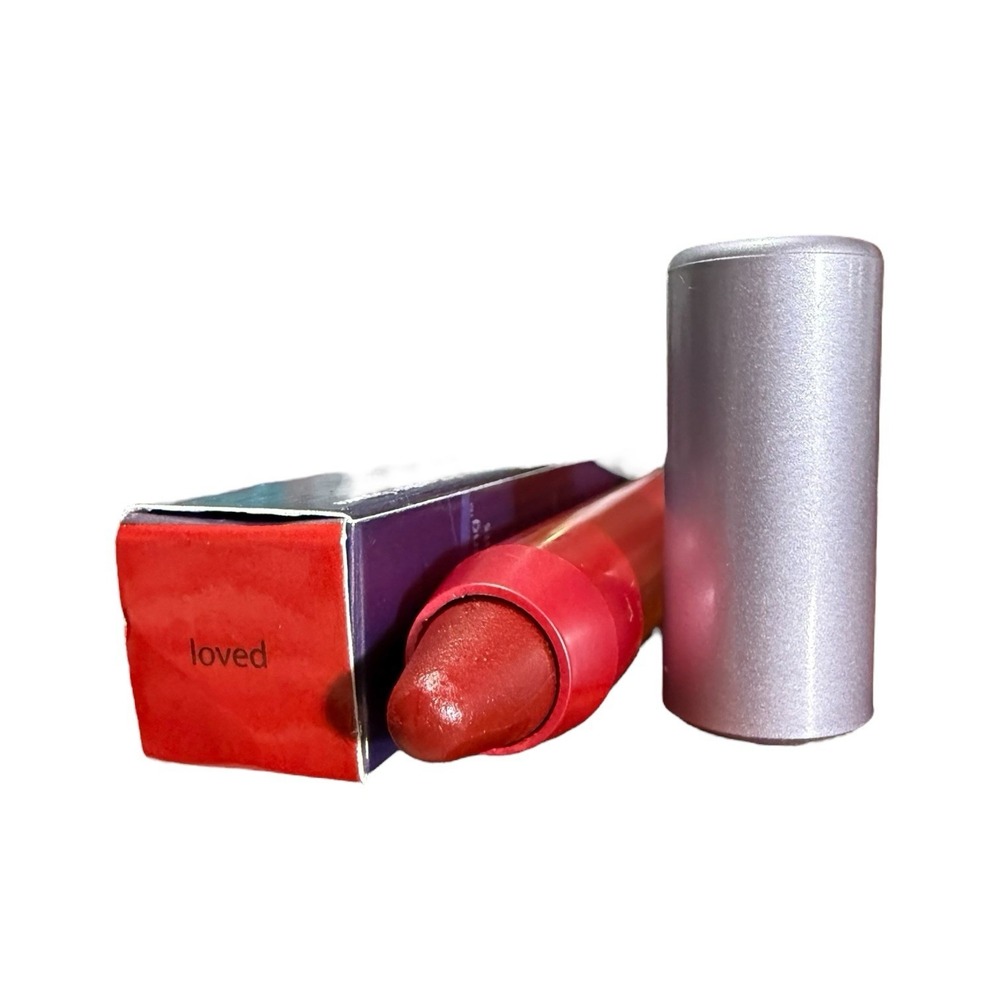 Tarte Lipsurgence Hydrating Lip Creme "Loved" (sheer cherry wine) Full Size RARE - Picture 3 of 3
